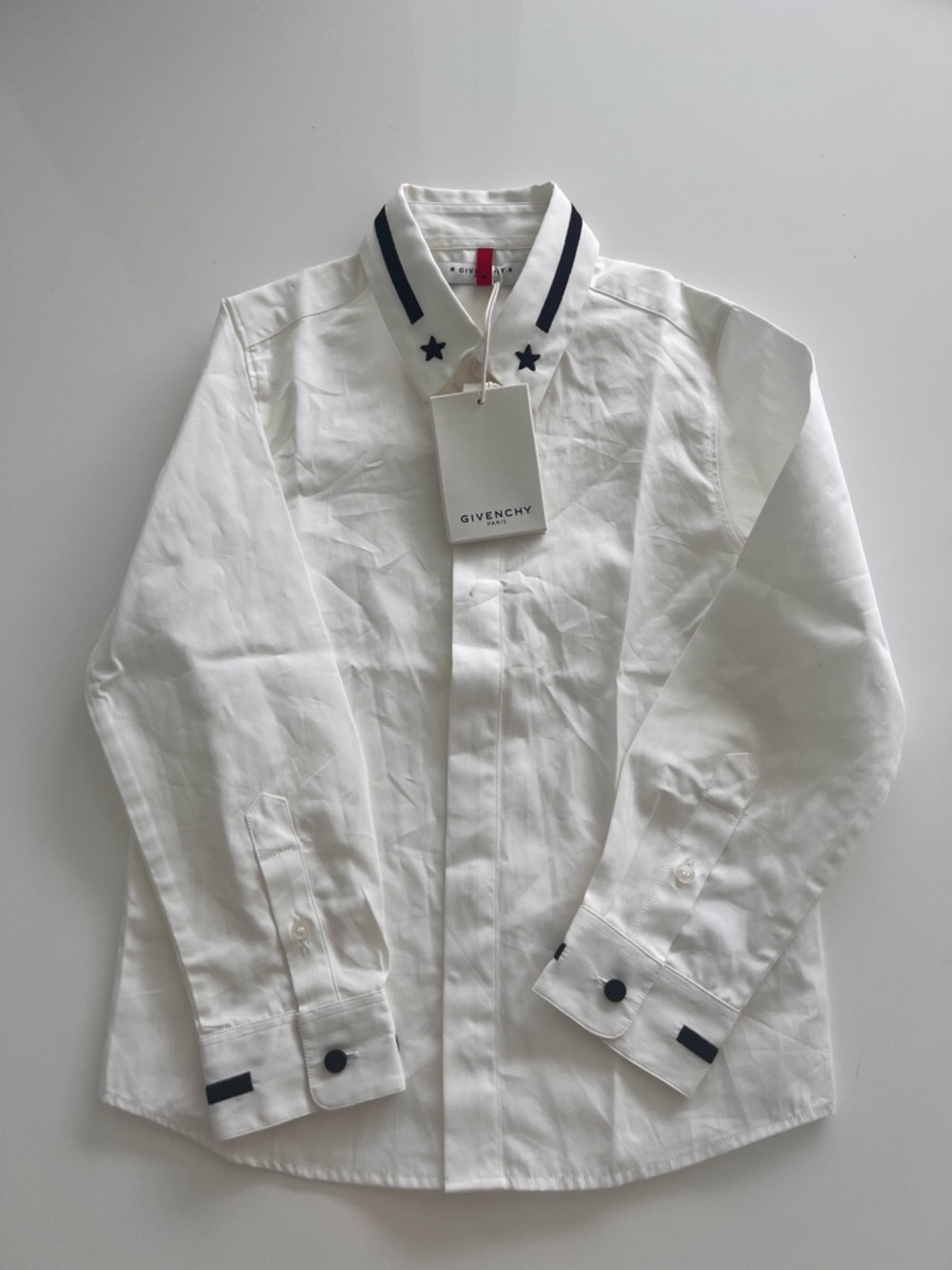 Givenchy White Button-Up Shirt with Star Collar Detail 5 years NWT New